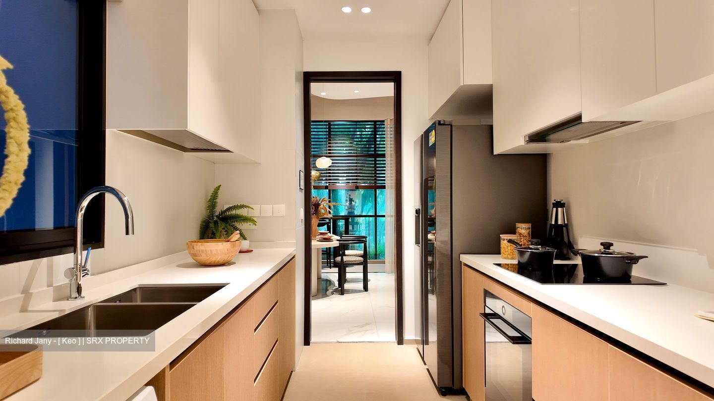 The Hillshore (D5), Condominium #551769131